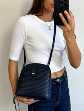 Load image into Gallery viewer, Large Bucket Woven Handbag
