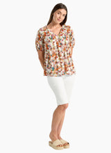 Load image into Gallery viewer, Nioletta V Neck Top
