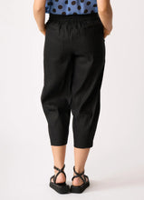 Load image into Gallery viewer, Barrel Along Trousers 🆕
