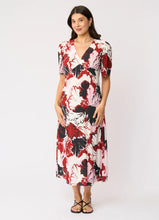 Load image into Gallery viewer, Encore Chic Dress 🆕
