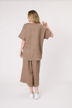 Load image into Gallery viewer, Carola Linen Top
