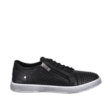 Load image into Gallery viewer, EG 17 Sneaker

