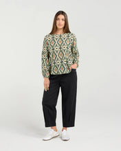 Load image into Gallery viewer, Skylar Pintuck Sleeve Top
