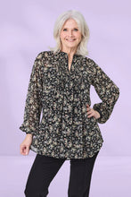 Load image into Gallery viewer, Liz Top &amp; Singlet
