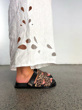 Load image into Gallery viewer, Indrani Slide
