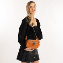 Load image into Gallery viewer, Lily Leather Cross Body Handbag
