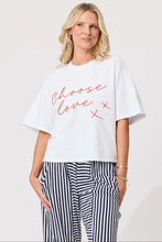 Load image into Gallery viewer, Choose Love Tee 🆕
