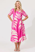 Load image into Gallery viewer, Marissa Dress 🆕
