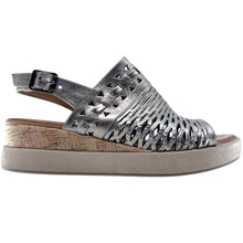 Load image into Gallery viewer, Trippy Sandal
