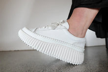Load image into Gallery viewer, Rizzo Sneaker
