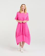 Load image into Gallery viewer, Selena Dress
