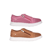 Load image into Gallery viewer, EG172 Sneaker
