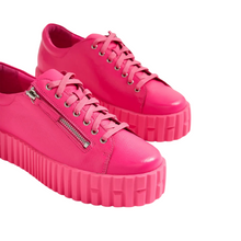 Load image into Gallery viewer, Bongoe Sneaker
