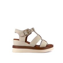 Load image into Gallery viewer, Twirly Sandal
