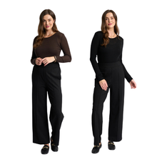 Load image into Gallery viewer, Essential Crew Neck Top
