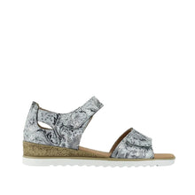 Load image into Gallery viewer, Carley Sandal 🆕
