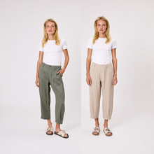 Load image into Gallery viewer, Pivot Pant
