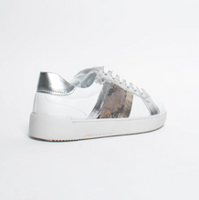 Load image into Gallery viewer, Tabes Sneaker
