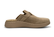 Load image into Gallery viewer, Vega Clog Suede
