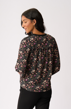 Load image into Gallery viewer, Drawcord Hem Blouse
