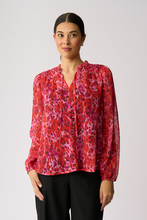 Load image into Gallery viewer, Shirred Yoke Blouse
