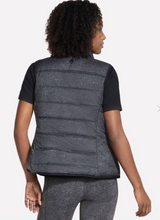 Load image into Gallery viewer, Cozy Fit Printed Vest
