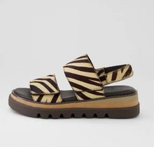 Load image into Gallery viewer, Sonner Sandal
