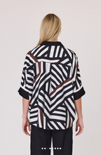 Load image into Gallery viewer, Quay Shirt
