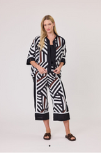 Load image into Gallery viewer, Quay Shirt
