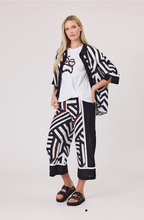 Load image into Gallery viewer, Quay Shirt
