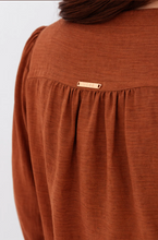 Load image into Gallery viewer, Bow Shirt
