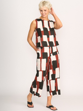 Load image into Gallery viewer, Wide Leg Cropped Trousers
