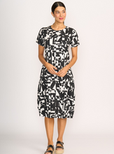 Load image into Gallery viewer, Pleated Maxi Dress
