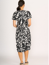 Load image into Gallery viewer, Pleated Maxi Dress
