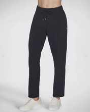 Load image into Gallery viewer, Go Walk Commuter Pant
