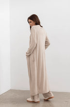 Load image into Gallery viewer, Shelby Longline Cardi
