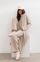 Load image into Gallery viewer, Shelby Longline Cardi
