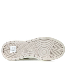 Load image into Gallery viewer, Uno Court Sneaker

