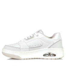 Load image into Gallery viewer, Uno Court Sneaker
