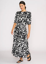 Load image into Gallery viewer, A Line Shirred Waist Skirt
