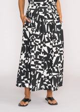 Load image into Gallery viewer, A Line Shirred Waist Skirt
