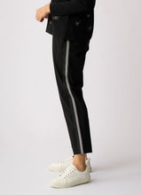 Load image into Gallery viewer, Trim Detail Jogger
