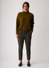 Load image into Gallery viewer, Adjustable Cuff  Patterned Trousers
