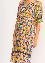 Load image into Gallery viewer, Trim Time Dress
