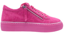 Load image into Gallery viewer, Zack Sneaker
