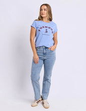 Load image into Gallery viewer, Effortless Contrast Tee 🆕
