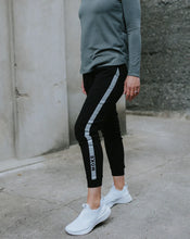 Load image into Gallery viewer, Livy Trackpants
