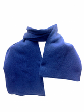 Load image into Gallery viewer, Possum Scarf No Fringe
