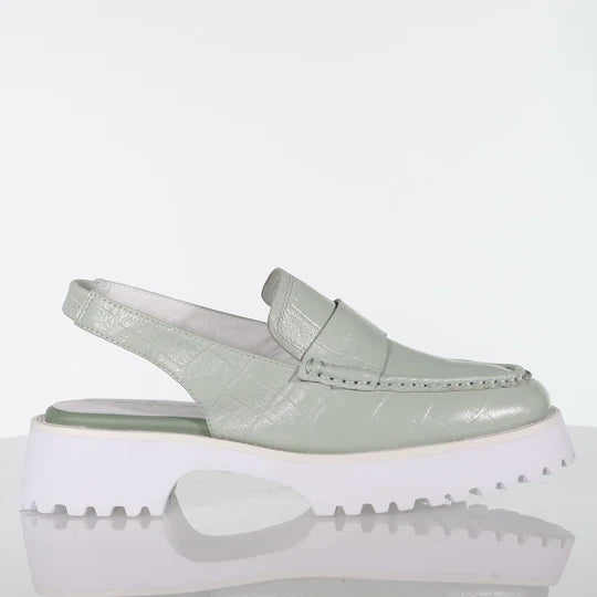 Sarah Sandal
