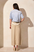 Load image into Gallery viewer, Elbow Sleeve Denim Jacket
